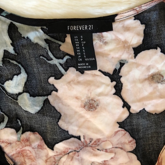 Jumpsuit - Picture 5 of 5